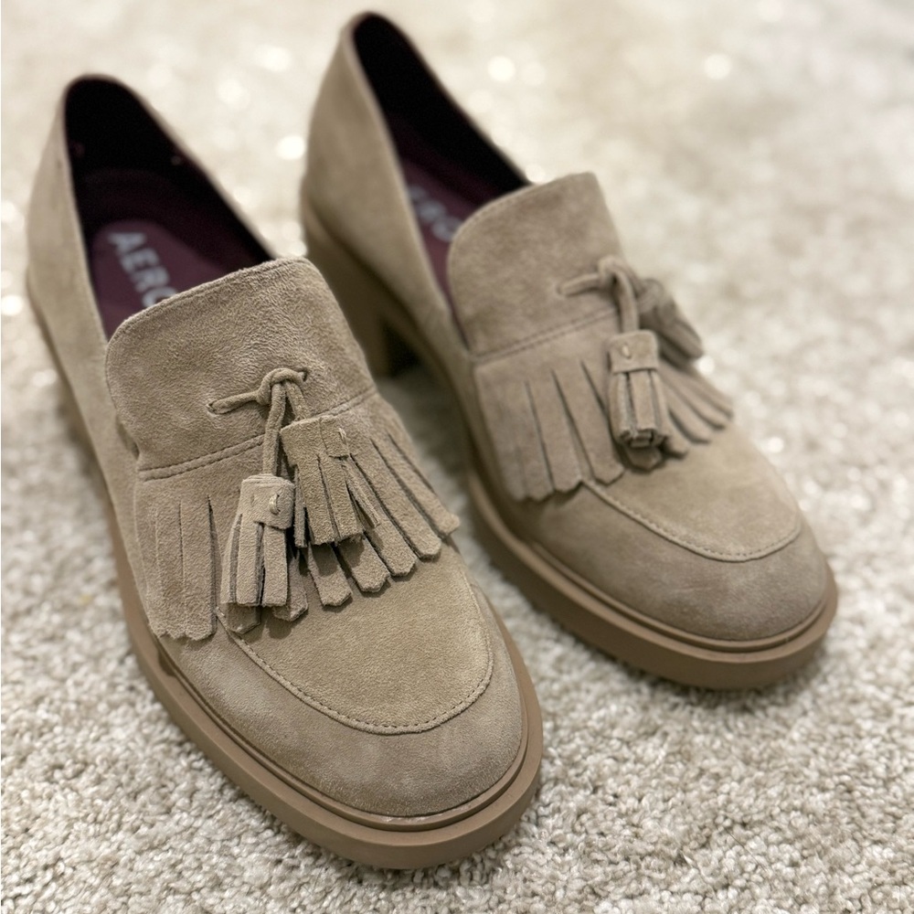 AEROSOLES Taupe Suede Tassel Loafers